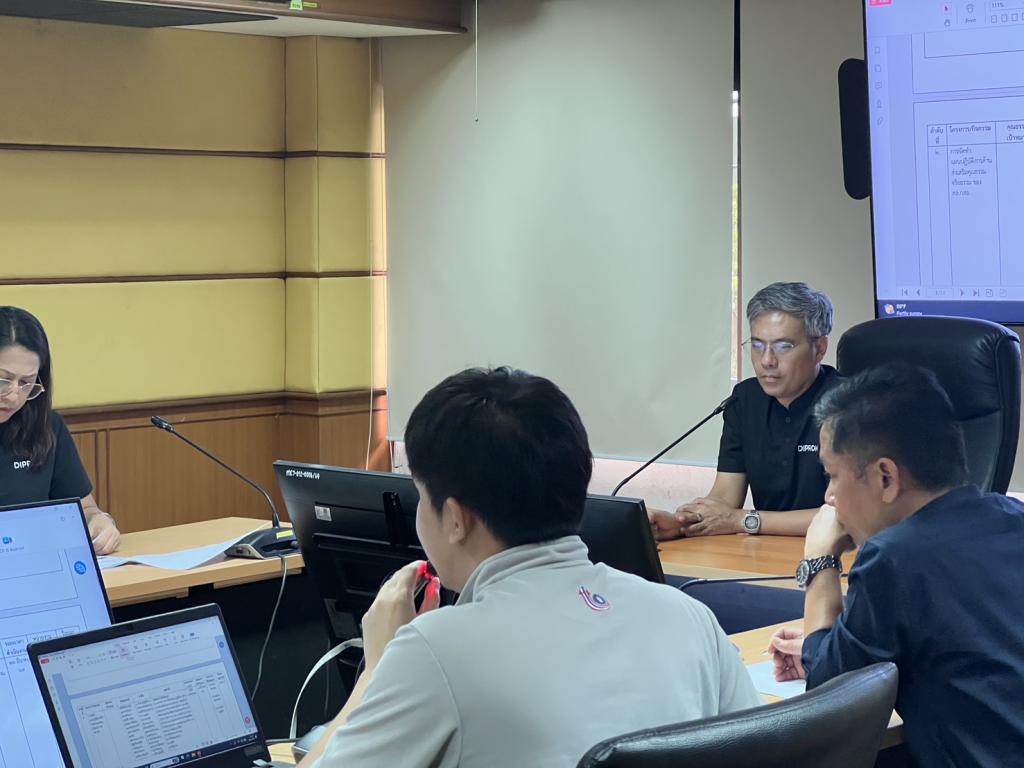 สำนักงานเลขานุการกรม กรมส่งเสริมอุตสาหกรรม ประชุมคณะทำงานฯ เพื่อติดตามผล และคัดเลือกคนดี สล.กสอ. 2569