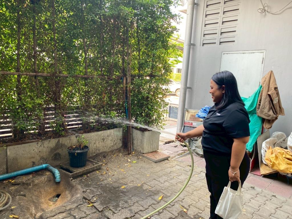“อธิบดีณัฏฐิญา” นำทีมดีพร้อม ขับเคลื่อนองค์กรสีเขียว ปลูกต้นไม้เสริมภูมิทัศน์ ลดคาร์บอน ลดโลกร้อน
